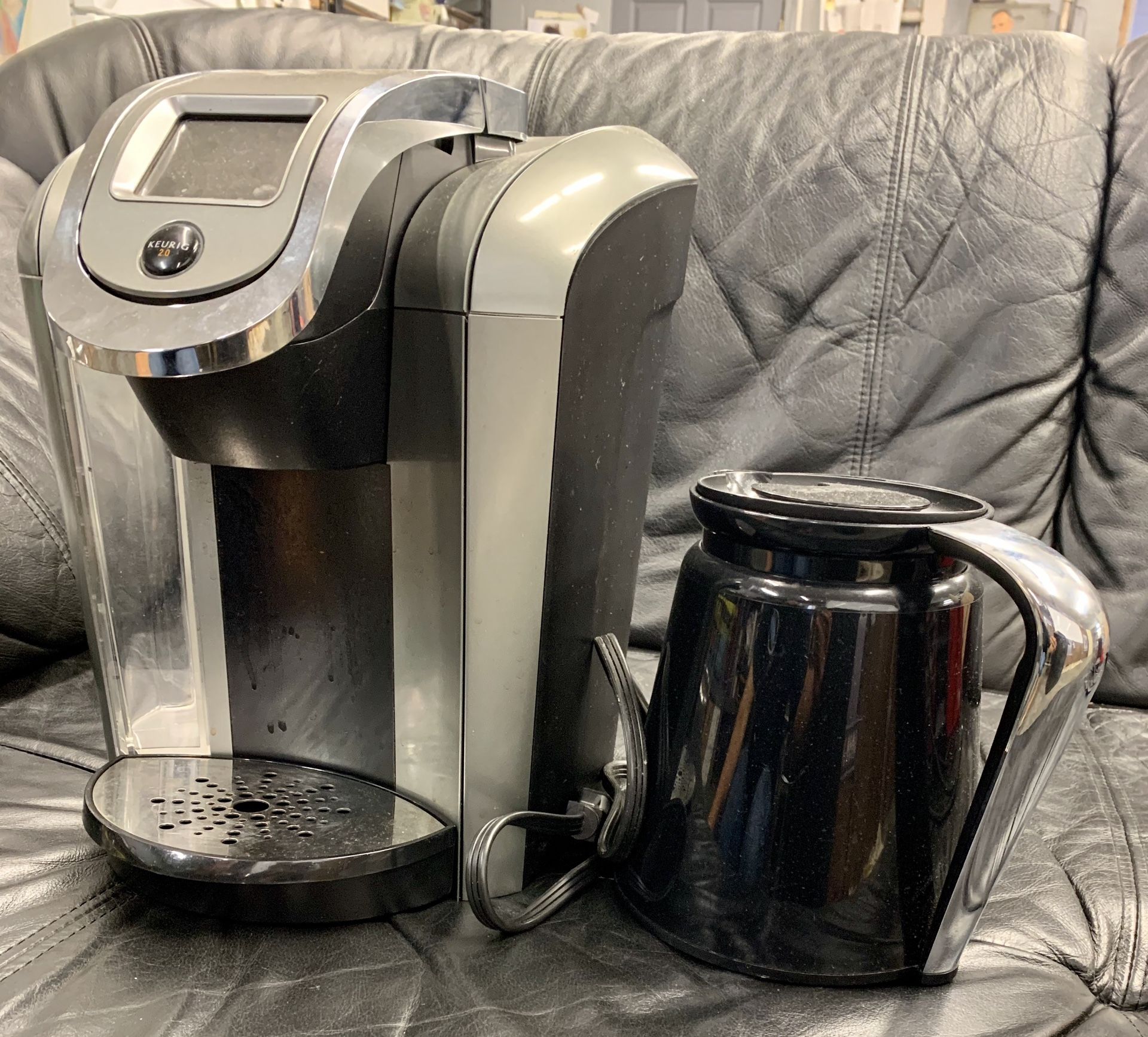 Keurig 2.0 coffee maker with Karaf