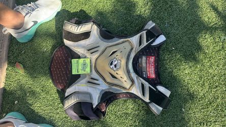 Icon Field Armor Striker Series Chest Protector S/M