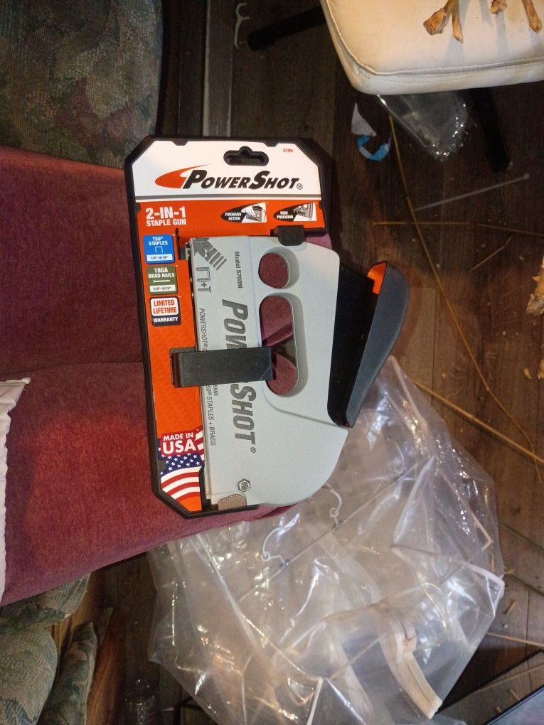 Power Shot 2-in-1 Staple Gun