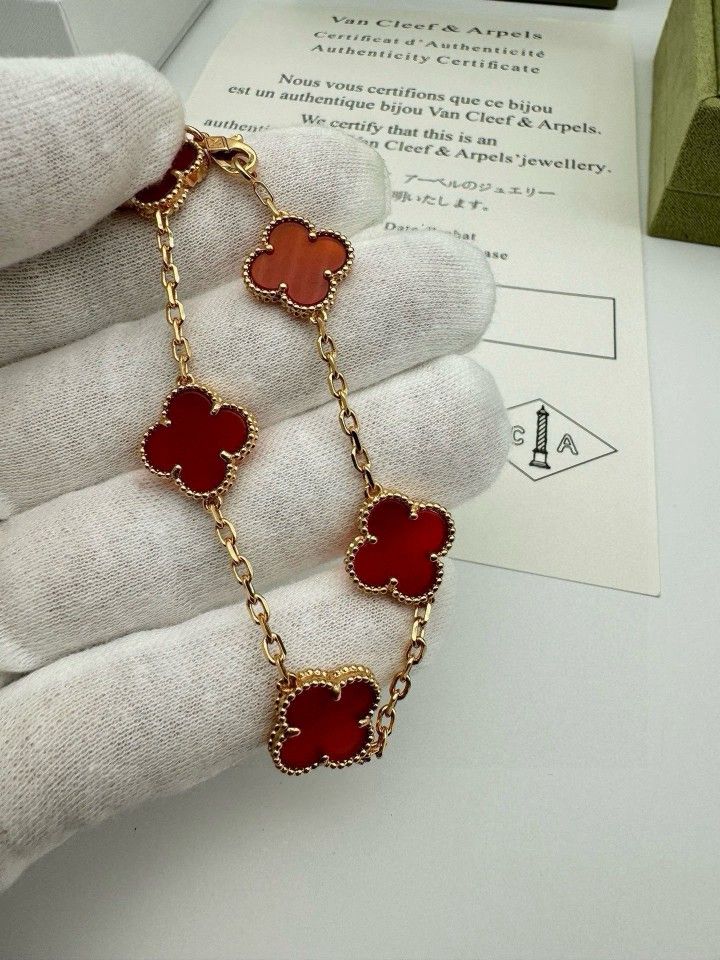 New red chalcedony bracelet for women