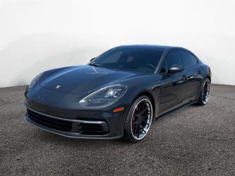 2018 Porsche Panamera