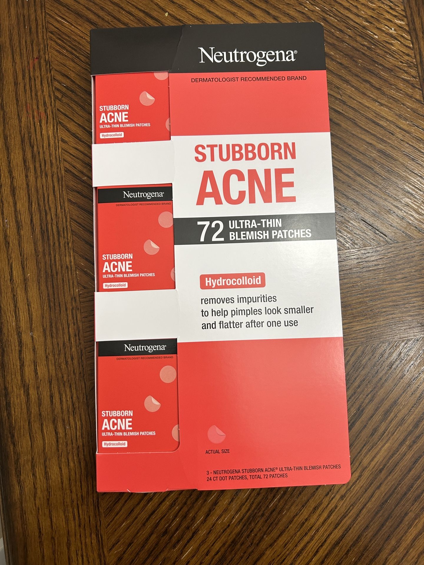 NWT Neutrogena stubborn acne ultra-thin blemish 72 patches