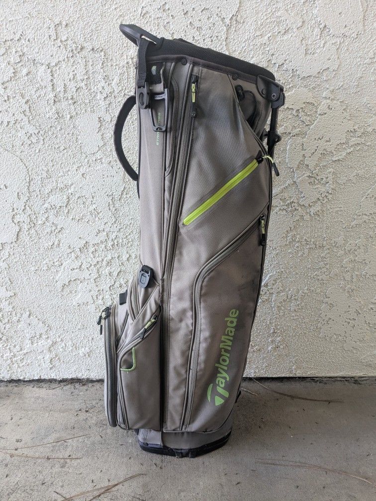 Taylor Made Golf Bag