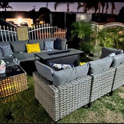 Brand New Patio Outdoor Furniture Set With Fire Pit 