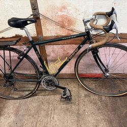 Bicycle TREK 520 Touring 1980’s or 1990’s vintage