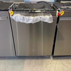 GE Stainless Steel Dishwasher‼️$600