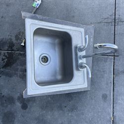 Elkay DSEP1515C Dayton Single Bowl Drop-in Stainless Steel Bar Sink + Faucet Kit They