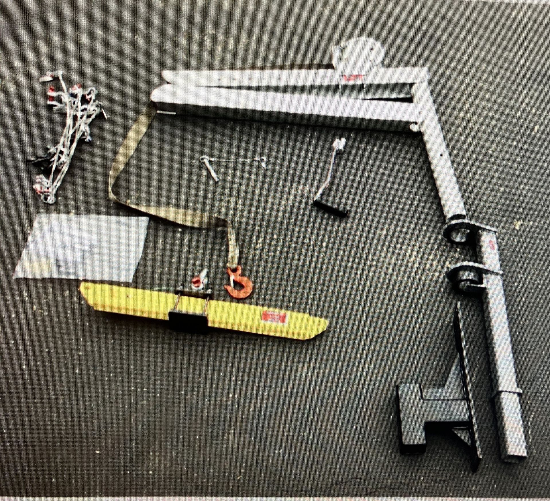 Spitz Lift Manual Portable Crane