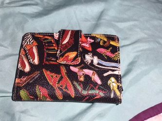 Women's Bifold Wallet Colorful Shoe Print