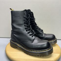 Dr Martens 1490 Vintage Made In England Size 7 Uk / 8 US Black Leather Boots  Women’s size 8.5