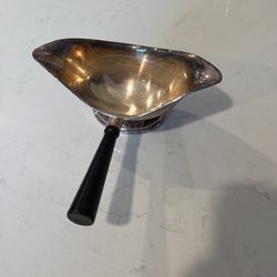 Vintage Silverplate Gravy Boat / Sauce Server with Handle – Mid Century Serving Piece