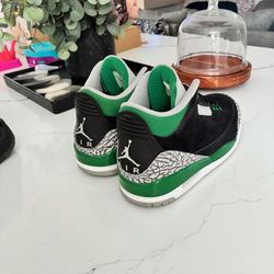 Jordan 3 Pine Size 10.5 No Box Worn Twice