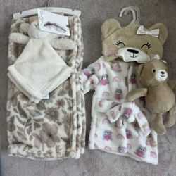 Baby Girl Outfits, Shoes, Blanket. New With Tags. 