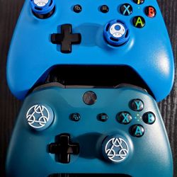 Custom Xbox One Controllers