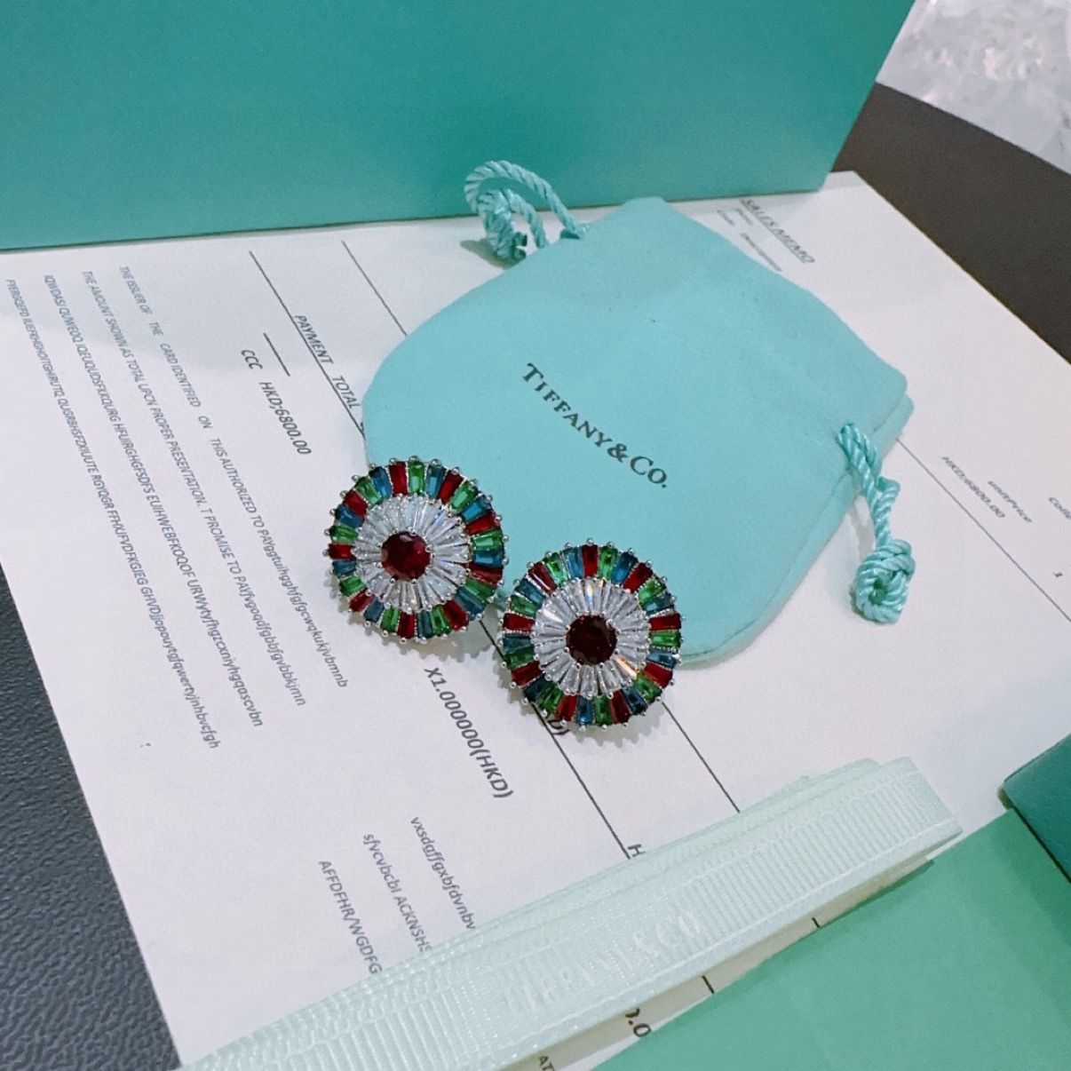 Fashion versatile must-have