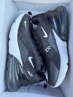 Nike Air Max 270 women’s size 5