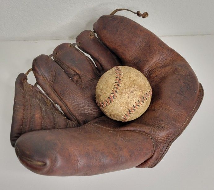 Vintage SPALDING Leather Glove Four Finger Mitt Made in USA 1940s Era