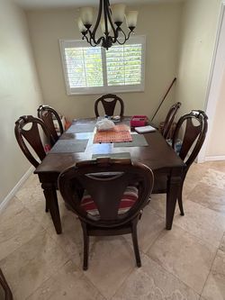 dining  table