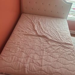 Twin Size Bed For Sale