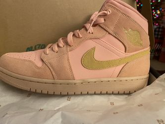 Jordan 1 Coral Gold Size 9.5