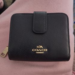 Timeless Coach Wallet 🎆