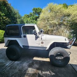 2000 Jeep Wrangler