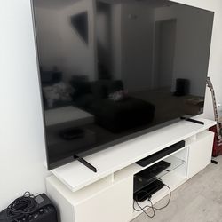 Howlett TV Stand for TVs up to 80" with led light