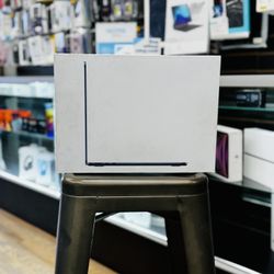 MacBook Air 13in M3 Chip 1TB