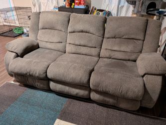 Couch/loveseat set