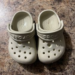 4C- Beige Crocs