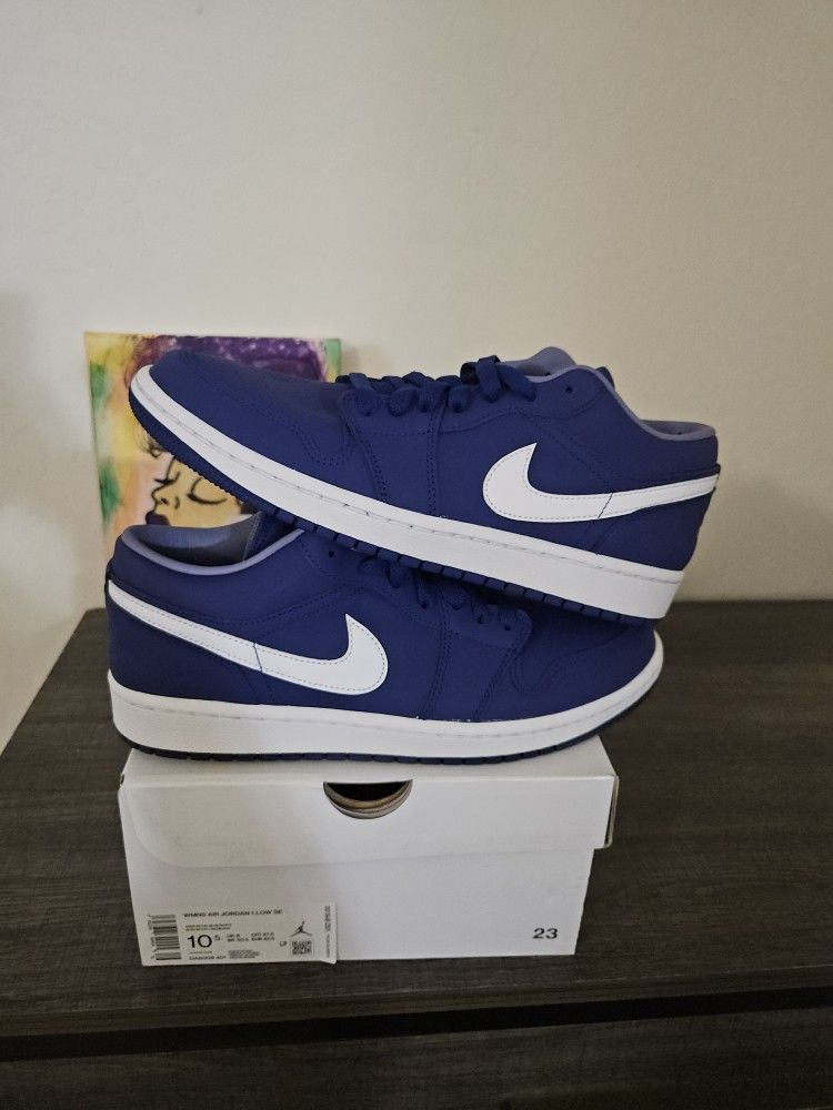 Size 9 Men - Deep Royal Jordan 1 Low's - $100
