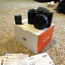 Sony ZV-E10 24.2MP 4K Video Mirrorless Digital Camera w/ 16-50mm Kit Lens