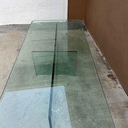 Bevel Thick Glass Table