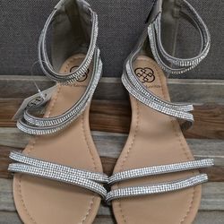 NEW women's sandals size 9