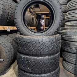 275/60R20
Nitto $380 