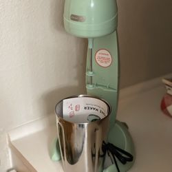 Retro Milkshake Maker