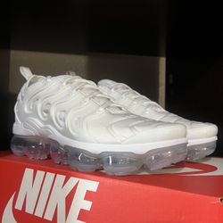 Woman Nike Air VaporMax  Plus 