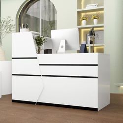 L-Shaped Reception Desk