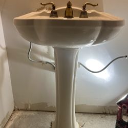 Complete Pedestal Sink