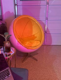 60s Swivel Sphere Ball Chair
