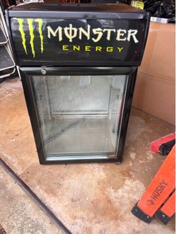 Monster fridge comes with 2 shelves needs new light for front keeps things ice cold $400 pic up in will county