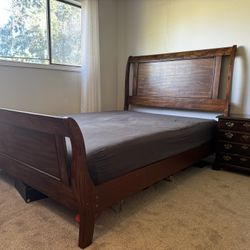 Matching Wood Bedroom Furniture Set - Good Conditioner