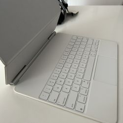 Apple Smart Keyboard iPad Pro 12.9