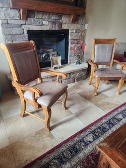 ELEGANT 2 BEAUTIFUL CHAIRS