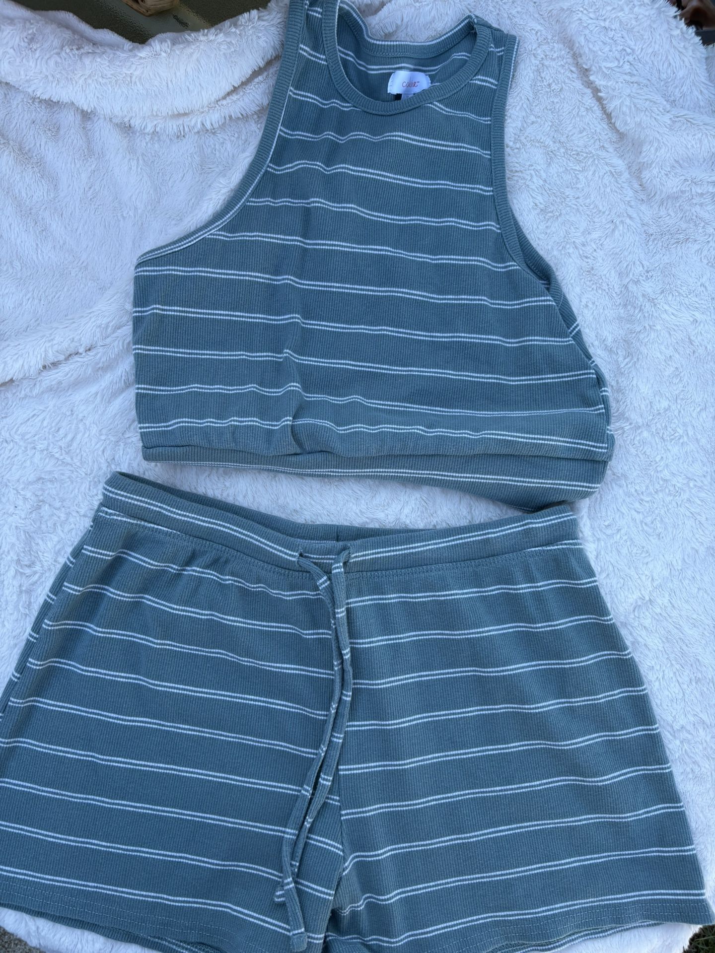Girls Clothes