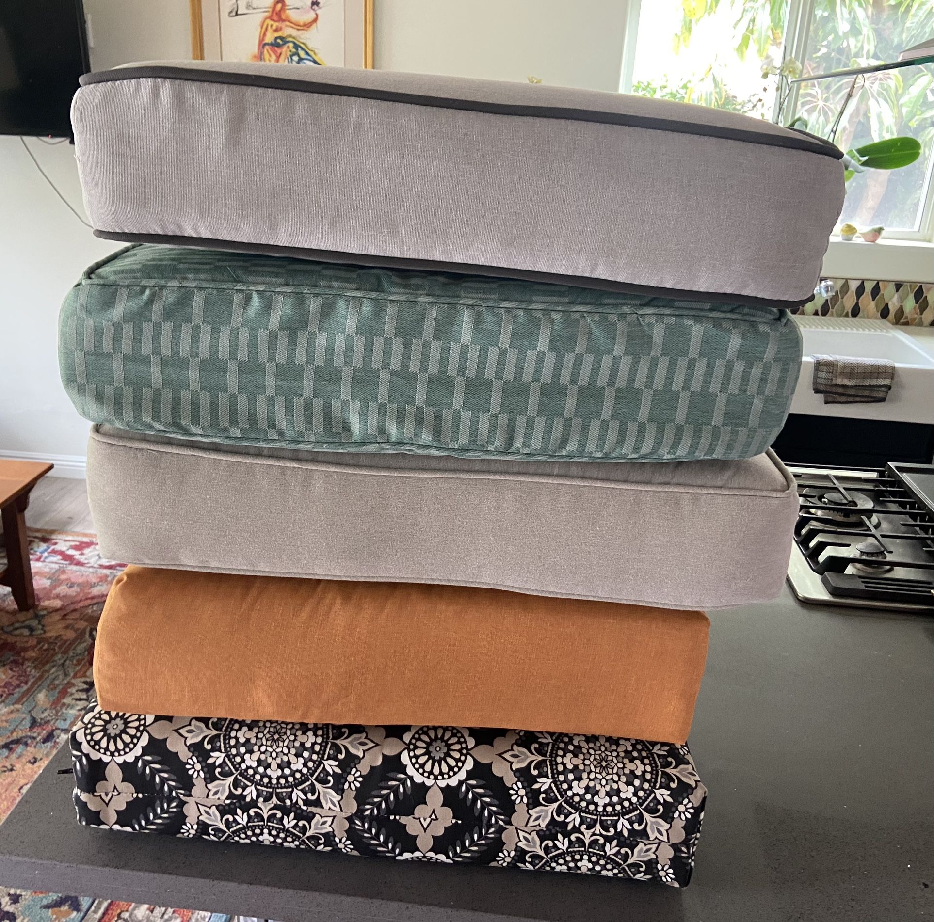 NEW:: Outdoor/ Indoor πΆ Cushions Great For πΆ Beds ::