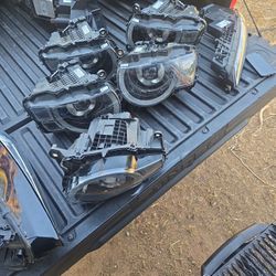 PERFECT! 2020-2025 Land Rover Defender LED Headlight Front Left LH Side OEM