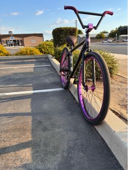 Throne bike purple