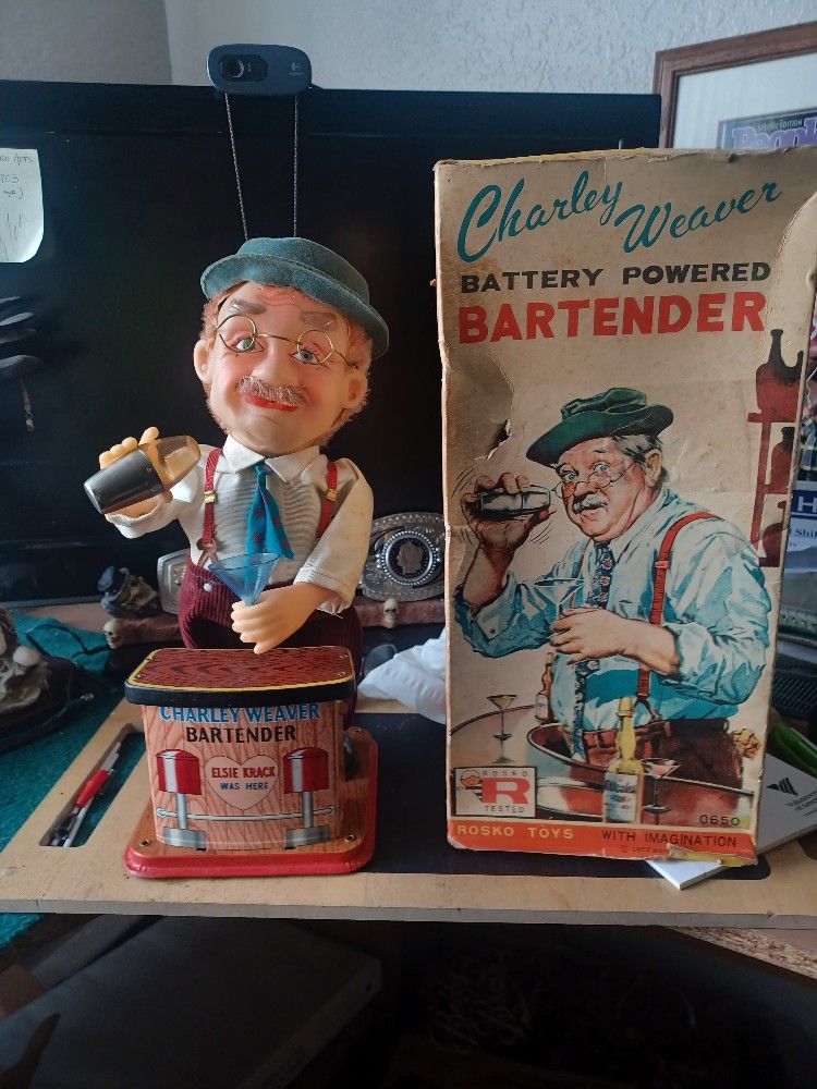 Charley Weaver Antique bartender