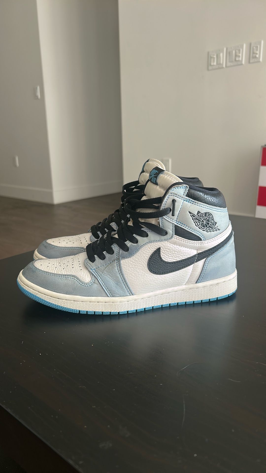 Jordan 1 University Blue